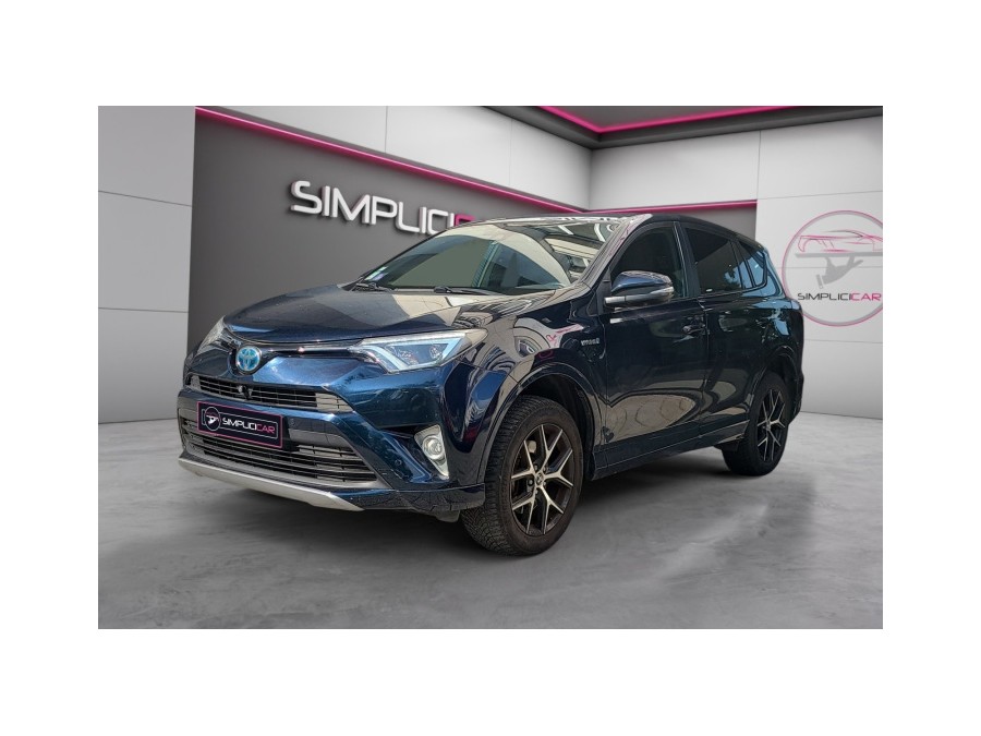 TOYOTA d'occasion RAV4 HYBRIDE 2WD DESIGN BUSINESS de 2017 Montreuil