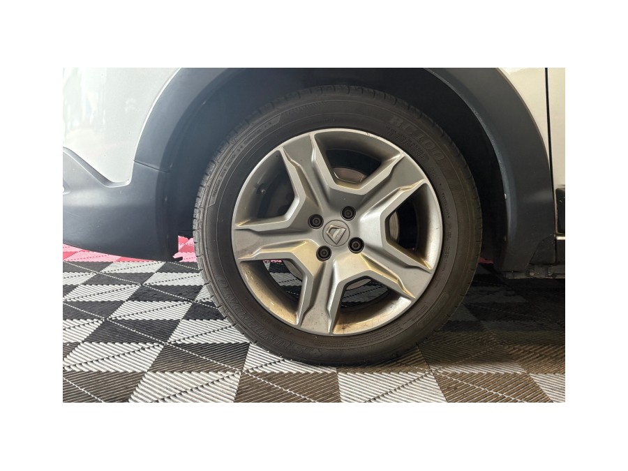 DACIA d'occasion DOKKER MONOSPACE 1.2 TCE 115CV STEPWAY de 2018 Aix