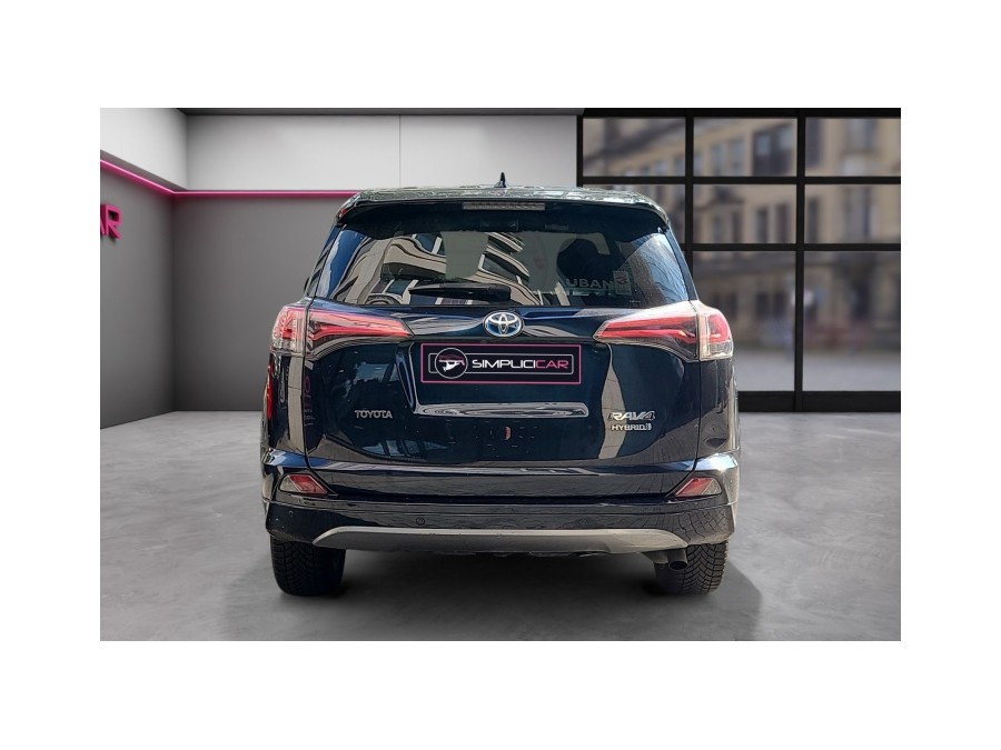 TOYOTA d'occasion RAV4 HYBRIDE 2WD DESIGN BUSINESS de 2017 Montreuil