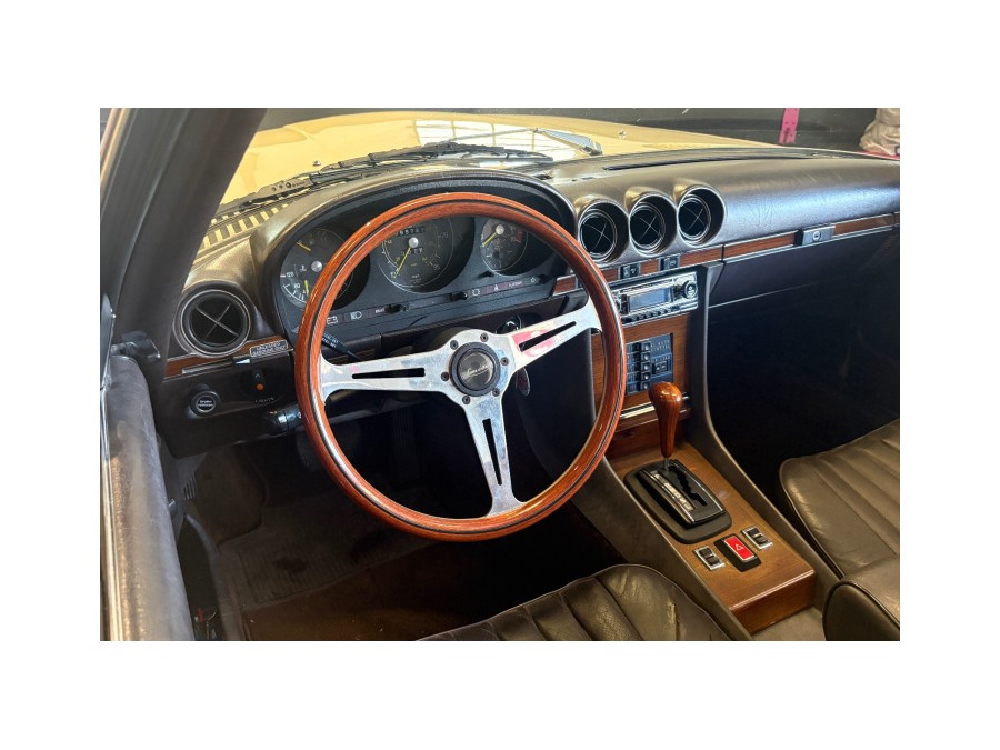 MERCEDES d'occasion SL MERCEDES 450 SL 4.5 218CV de 1980 Aix Les