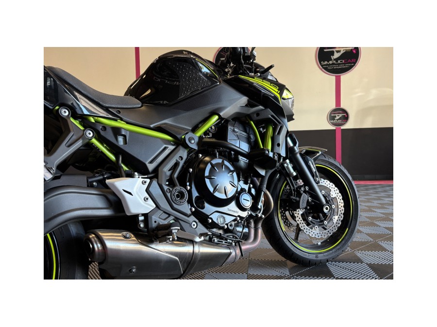 KAWASAKI d'occasion Z650 Z650 de 2021 Aix Les Bains (73)﻿