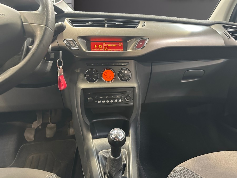CITROEN d'occasion C3 II SOCIETE 1.4 HDI 70 CONFORT de 2015 Lorient