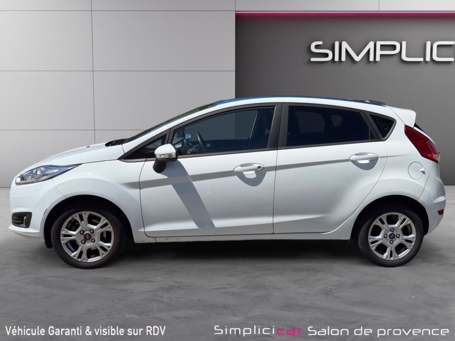 FORD d'occasion FIESTA VI 1000 ECOBOOST 100 POWERSHIFT de 2017 Salon
