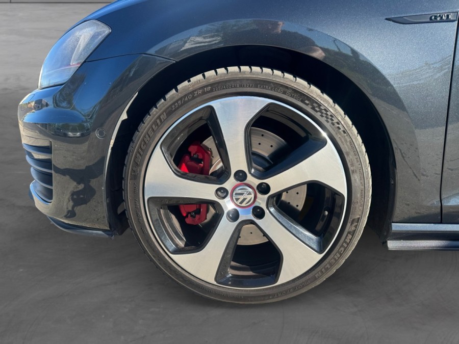 VOLKSWAGEN d'occasion GOLF 2.0 TSI 230 GTI PERFORMANCE DSG de 2015