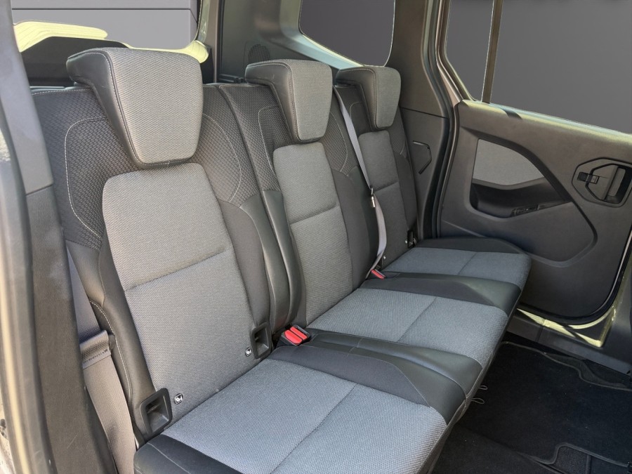 RENAULT d'occasion KANGOO 1.5 BLUE DCI 115 TECHNO EDC de 2023 St