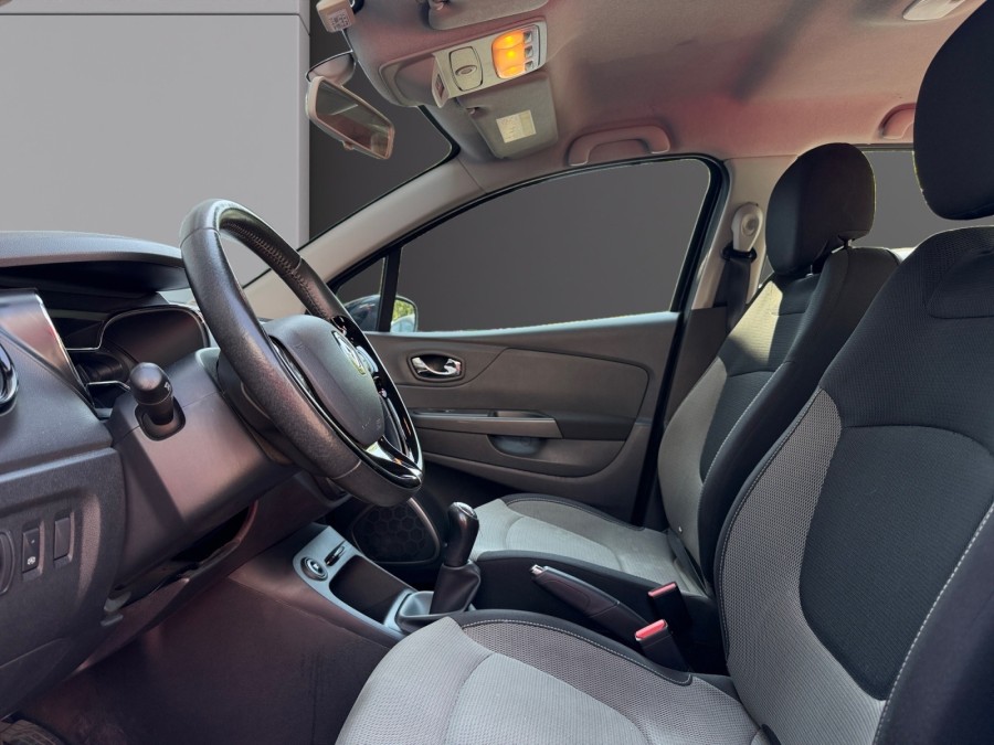 RENAULT d'occasion CAPTUR I 0.9 TCE 90 de 2017 Salon de Provence (13)﻿