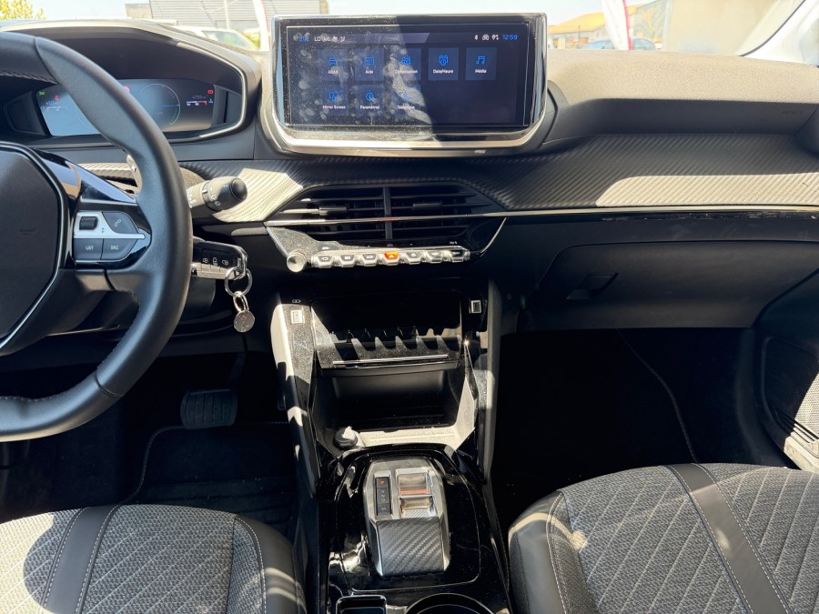 PEUGEOT d'occasion 208 II 1.2 HYBRID 110 ALLURE e-DCS6 de 2025