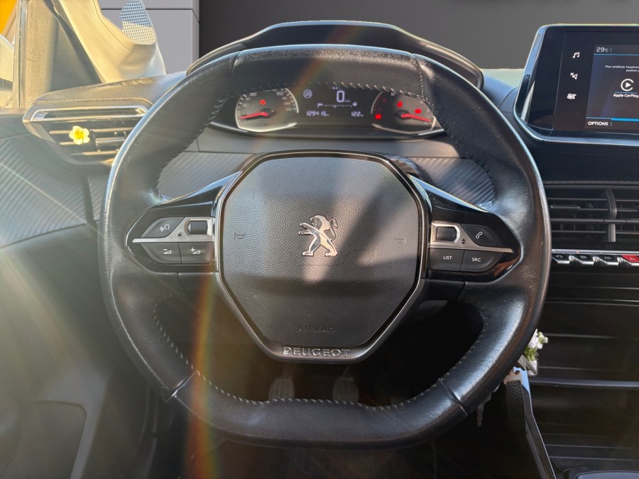 PEUGEOT d'occasion 208 II AFFAIRE 1.5 BLUEHDI 100 PREMIUM de 2021