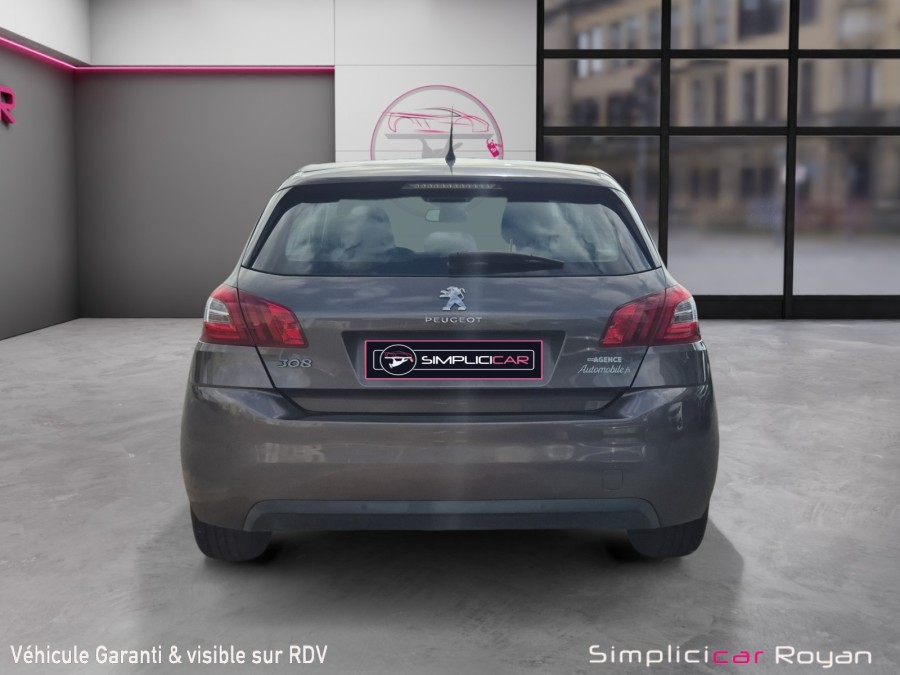 PEUGEOT d'occasion 308 II 1.6 HDI 92 Confort de 2014 Royan (17)﻿