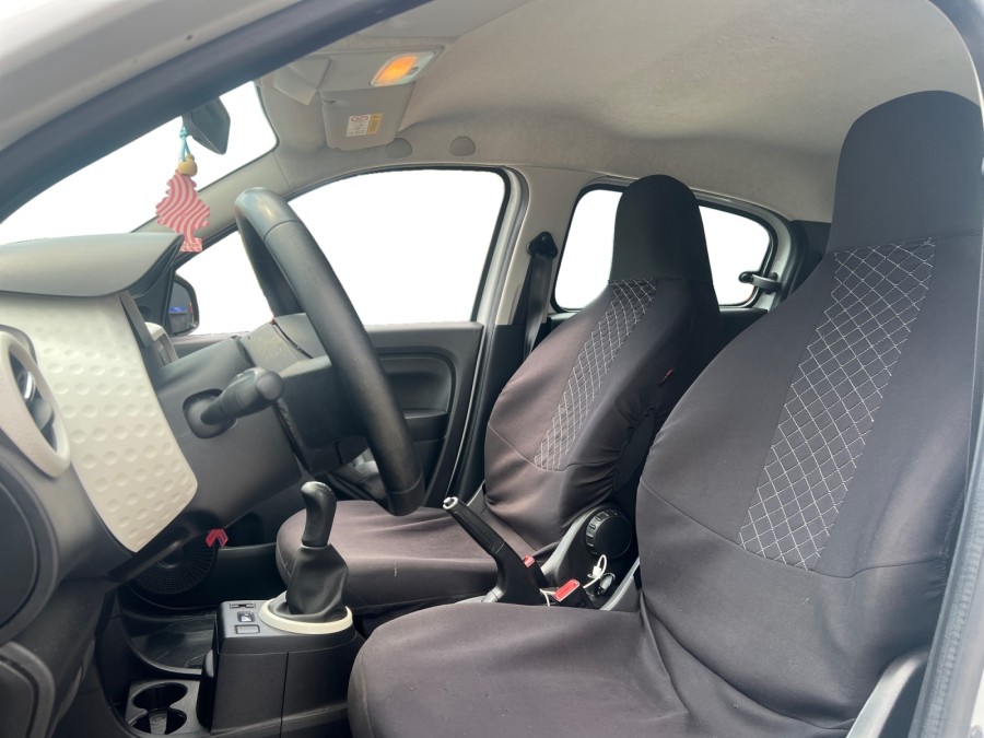 RENAULT d'occasion TWINGO III 1.0 SCE 70 LA PARISIENNE de 2017