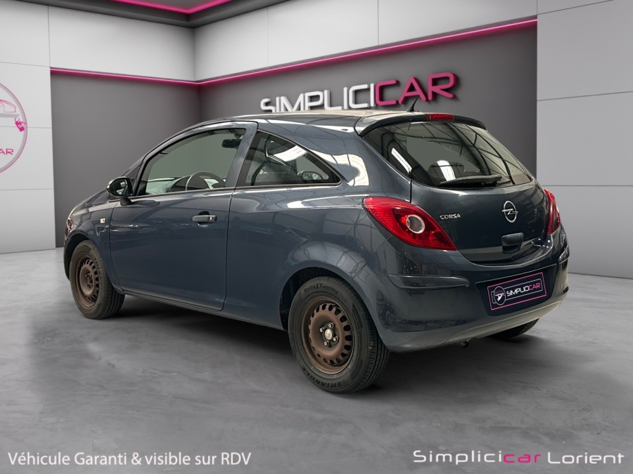 OPEL d'occasion CORSA D 1.2 TWINPORT 80 ESSENTIA BC de 2009 Lorient