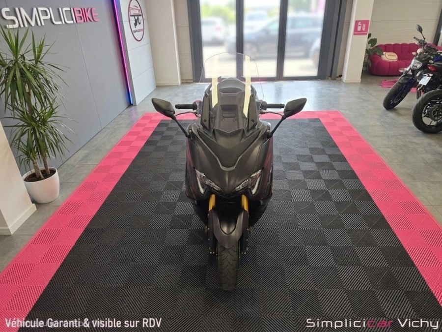YAMAHA d'occasion XP560 XP560 de 2025 Vichy (03)﻿