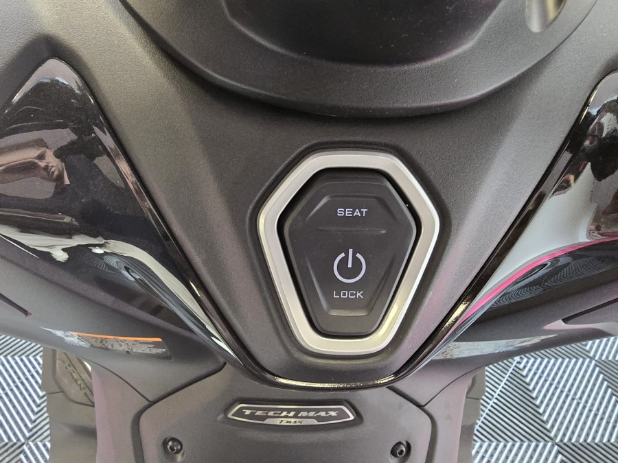 YAMAHA d'occasion XP560 XP560 de 2025 Vichy (03)﻿