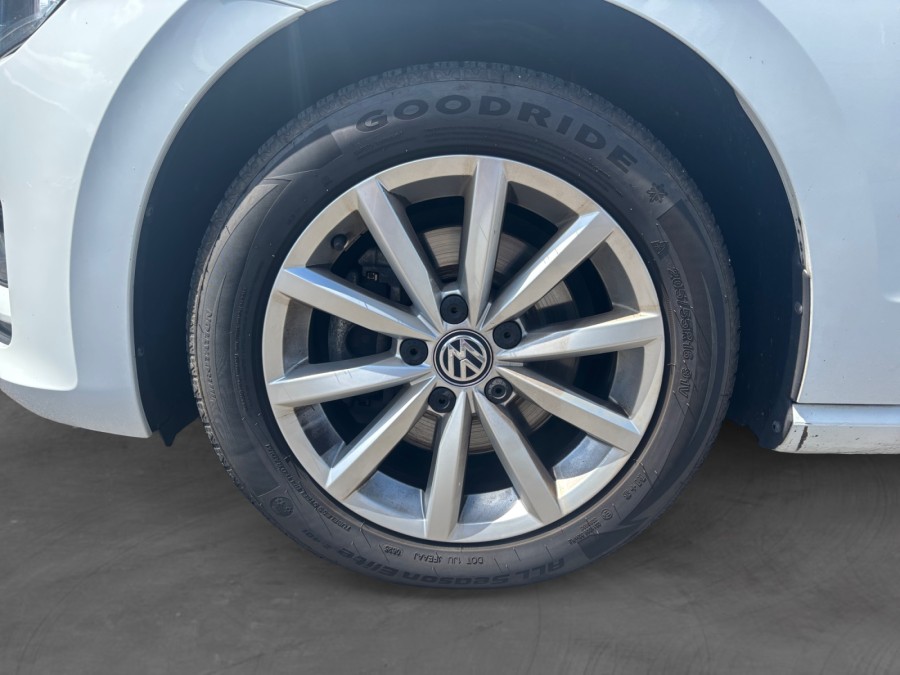 VOLKSWAGEN d'occasion GOLF SPORTSVAN VII 1.4 TSI 125 CONFORTLINE