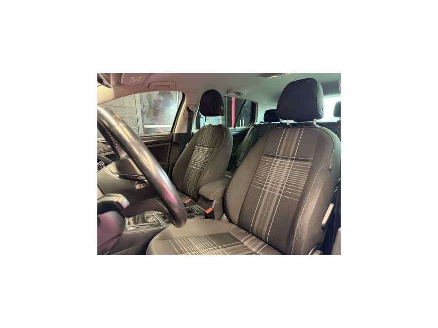 VOLKSWAGEN d'occasion GOLF 1.6 TDI 105 LOUNGE de 2015 Villebon Sur