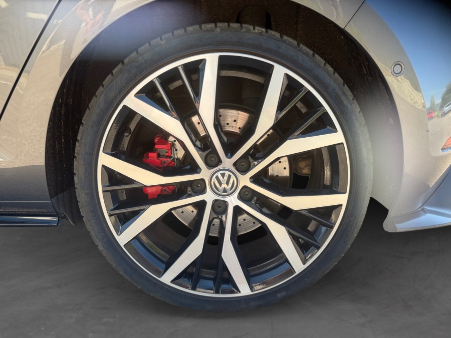 VOLKSWAGEN d'occasion GOLF VII GTI de 2019 Lyon Nord (69)﻿