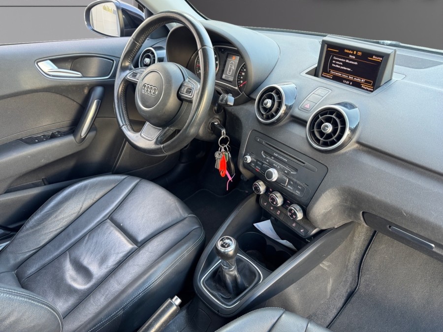 AUDI d'occasion A1 SPORTBACK SB 1.4 TFSI 122 AMBIENTE de 2013 La