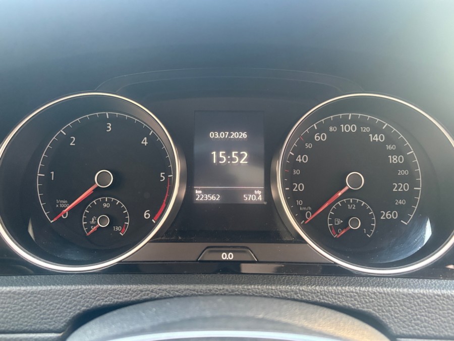 VOLKSWAGEN d'occasion GOLF VII 2.0 TDI 150 LOUNGE DSG de 2013 Méry