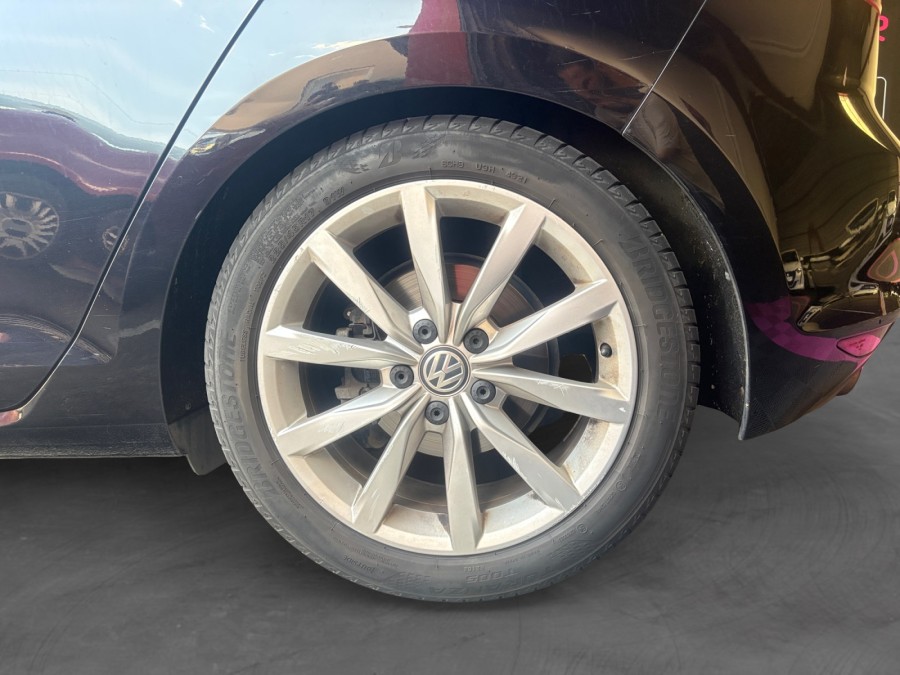 VOLKSWAGEN d'occasion GOLF VII 2.0 TDI 150 LOUNGE DSG de 2013 Méry