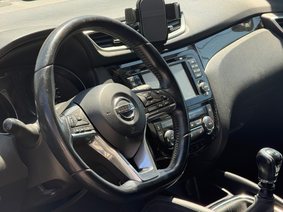 NISSAN d'occasion QASHQAI II 1.5 DCI 110 VISIA PH2 de 2017 Vannes