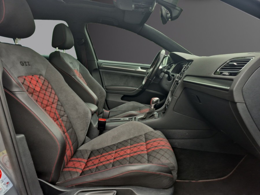 VOLKSWAGEN d'occasion GOLF VII 2.0 TSI 290 GTI TCR de 2019