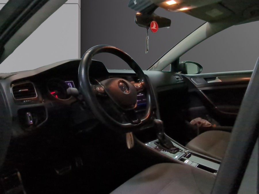 VOLKSWAGEN d'occasion GOLF 2.0 TDI de 2017 Meximeux (01)﻿