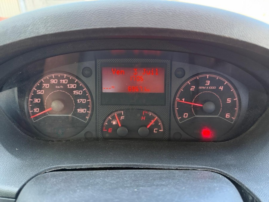 CITROEN d'occasion JUMPER 4-35 L3H2 2.0 BLUE HDI 130 CLUB de 2019