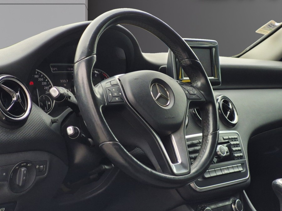 MERCEDES d'occasion CLASSE A A160 D INTUITION de 2015 Magny-en-Vexin