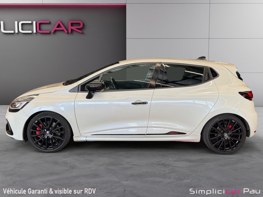 RENAULT d'occasion CLIO IV RS trophy 220 EDC de 2016 Pau (64)﻿