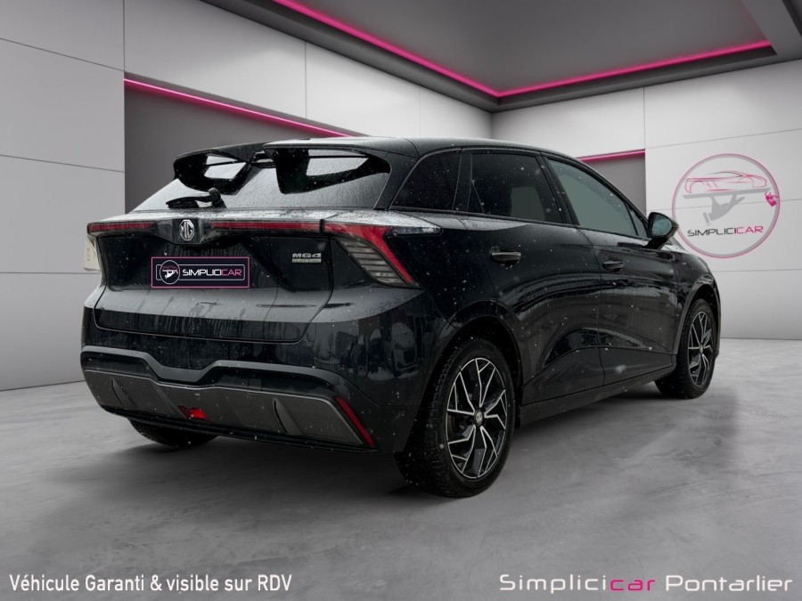 MG d'occasion 4 204ch 64kWh de 2023 Pontarlier (25)﻿