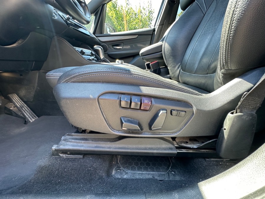 BMW d'occasion 2 GRAN TOURER GRAN TOURER 218D LUXURY BA de 2017 Salon