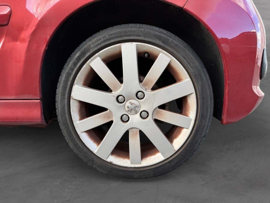 PEUGEOT d'occasion 207 CC 1.6 HDI SPORT de 2009 Saint Maximin (60)﻿