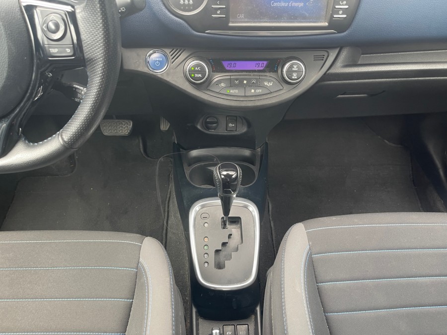 TOYOTA d'occasion YARIS 100H COLLECTION ZEN de 2018 Lyon Nord (69)﻿