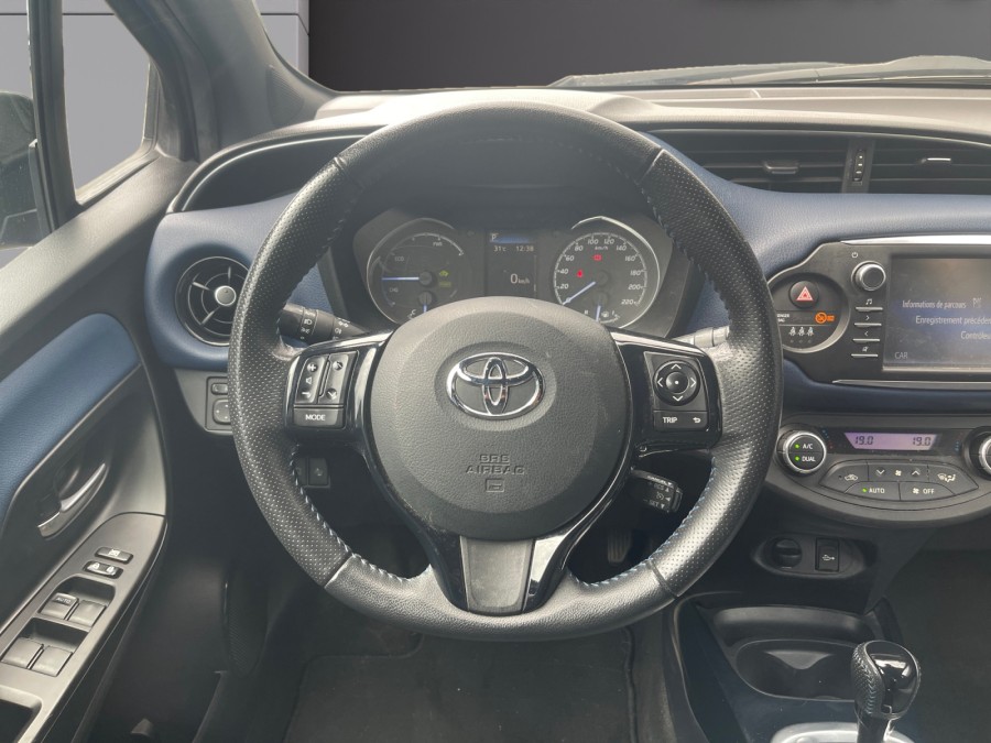 TOYOTA d'occasion YARIS 100H COLLECTION ZEN de 2018 Lyon Nord (69)﻿