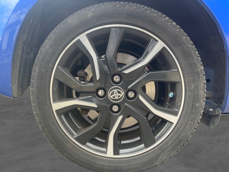 TOYOTA d'occasion YARIS 100H COLLECTION ZEN de 2018 Lyon Nord (69)﻿