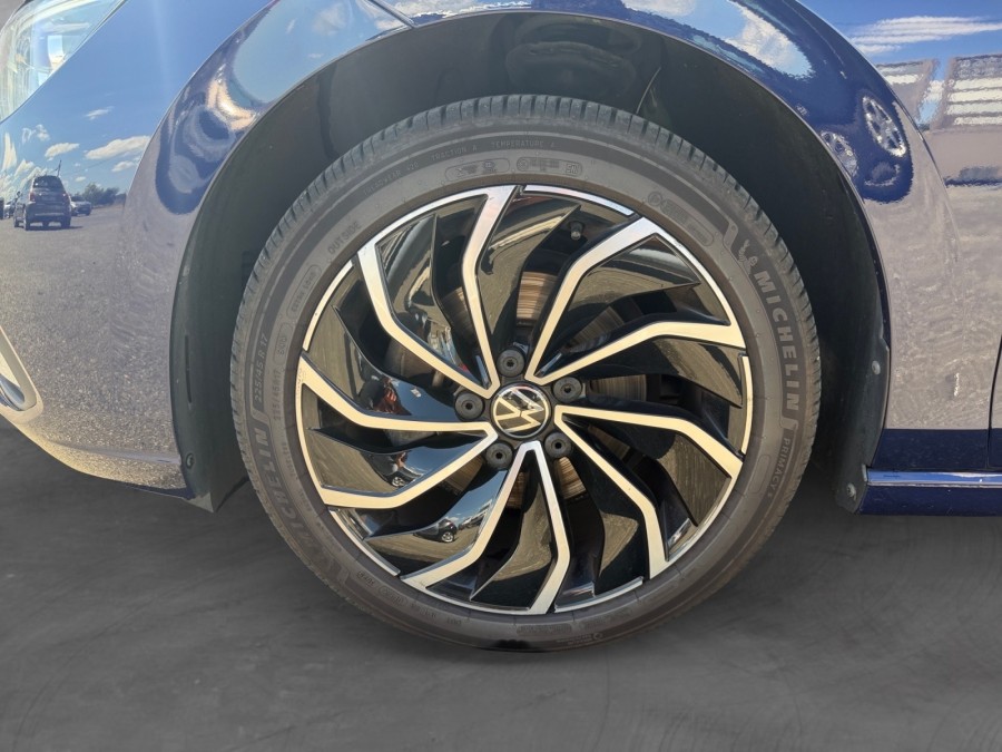 VOLKSWAGEN d'occasion GOLF VIII 2.0 TDI 150 STYLE DSG de 2021 St