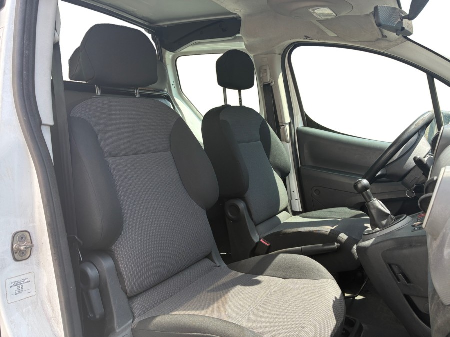 PEUGEOT d'occasion PARTNER CAMIONNETTE/MONOSPACE LONG 1.6 BLUE HDI