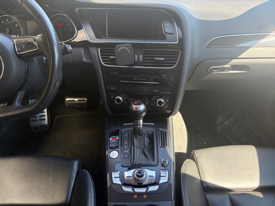 AUDI d'occasion RS4 AVANT V8 4.2 QUATTRO de 2012 Genevois (74)﻿