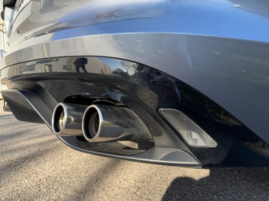 JAGUAR d'occasion F-TYPE DECAPOTABLE 5.0 V8 550 R de 2015 Saint