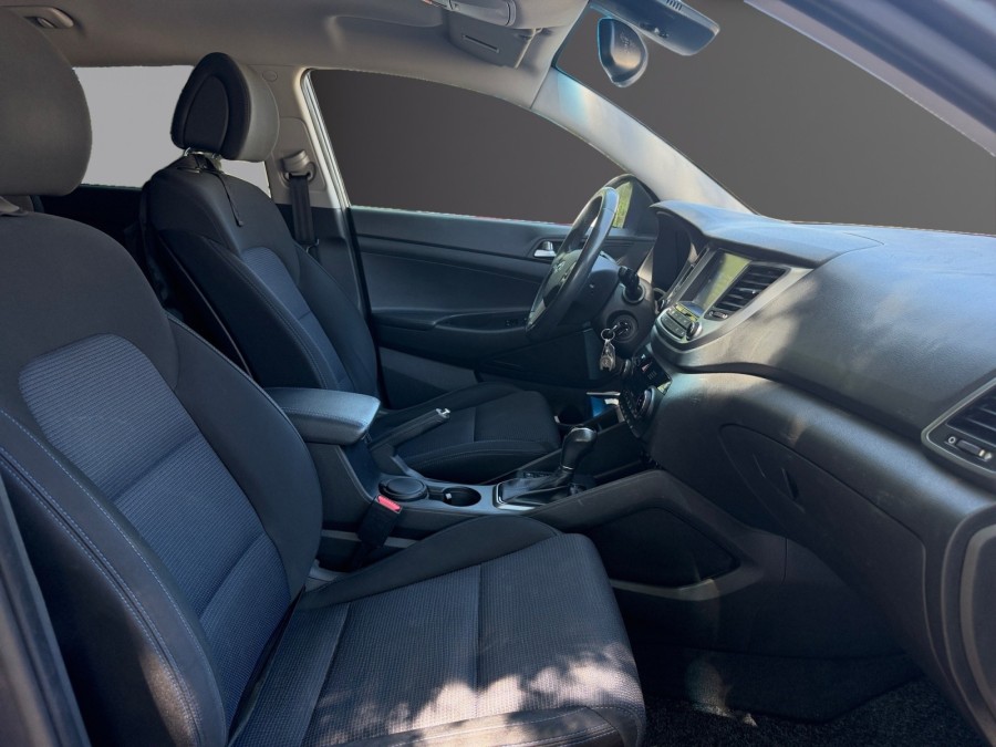 HYUNDAI d'occasion TUCSON 1.7 CRDI 141 BUSINES DCT de 2017 Nîmes (30)﻿