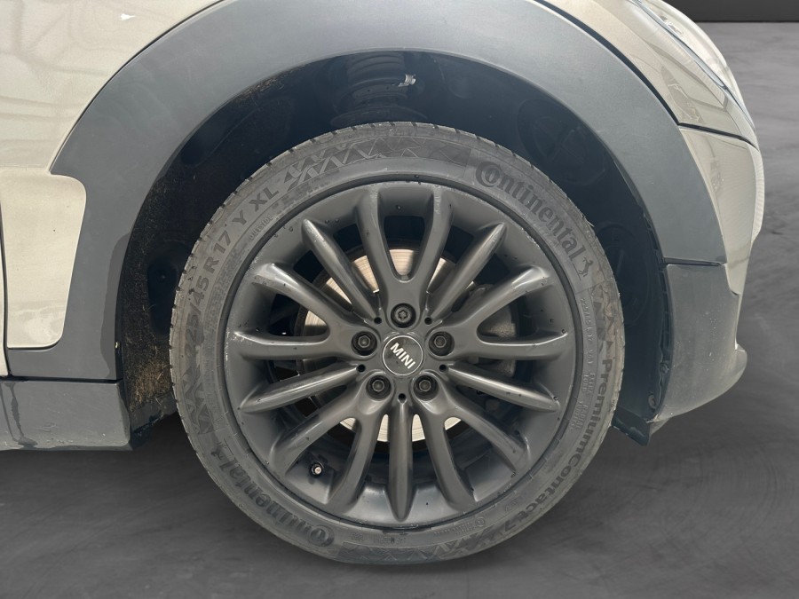 MINI d'occasion CLUBMAN COOPER D 150 CHILI BA de 2016 Lorient (56)﻿