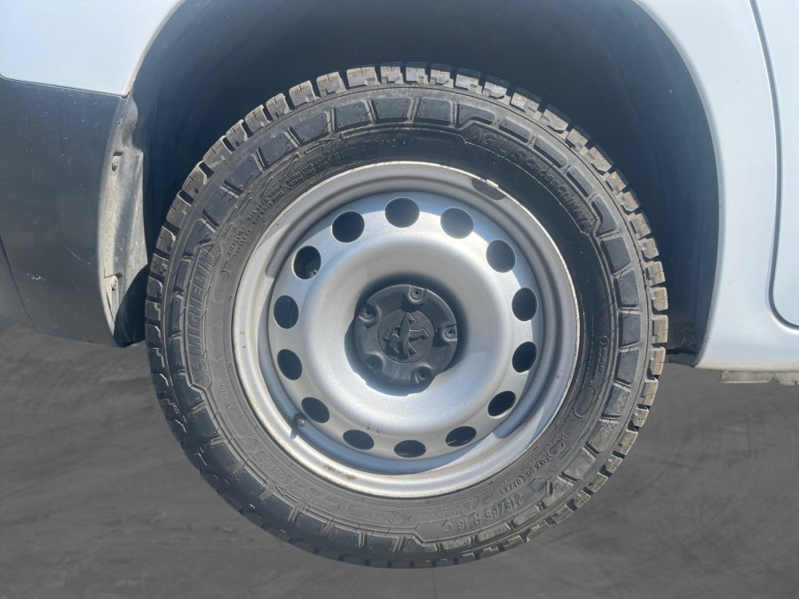 PEUGEOT d'occasion PARTNER CAMIONNETTE/MONOSPACE STANDARD 650 1.5