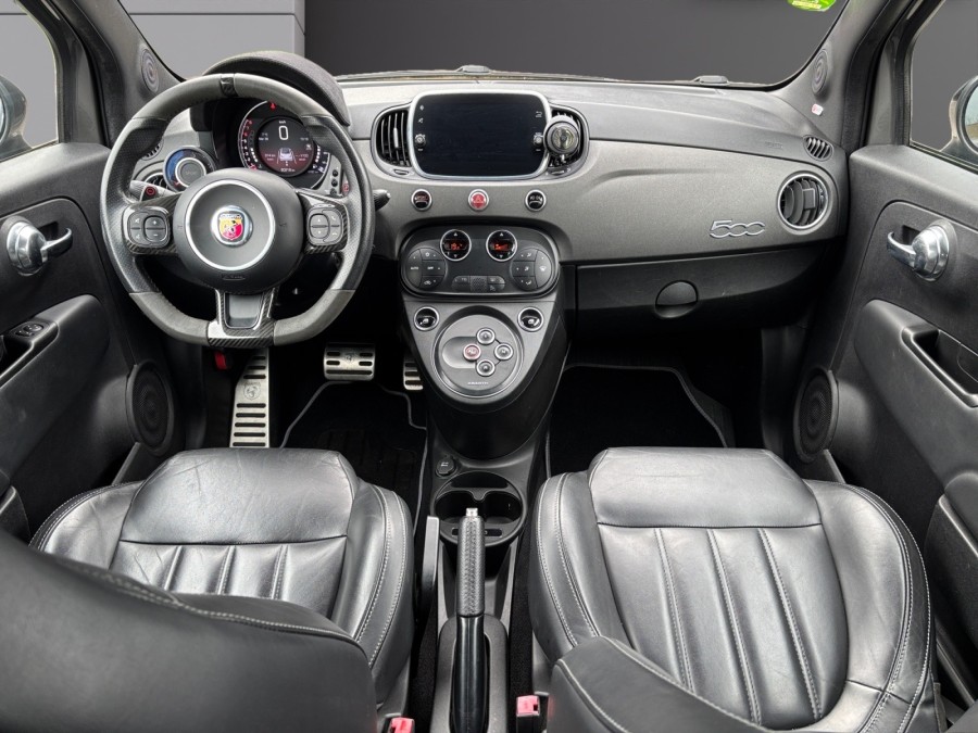 ABARTH d'occasion 500C / 595C / 695C C ABARTH 695 1.4 T-JET 180