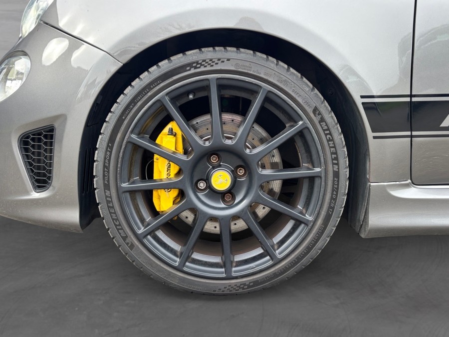 ABARTH d'occasion 500C / 595C / 695C C ABARTH 695 1.4 T-JET 180