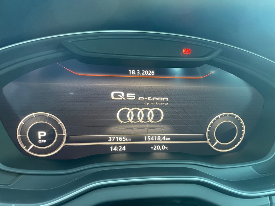 AUDI d'occasion Q5 55 TFSI-E 2.0 367 SLINE de 2020 Angers (49)﻿