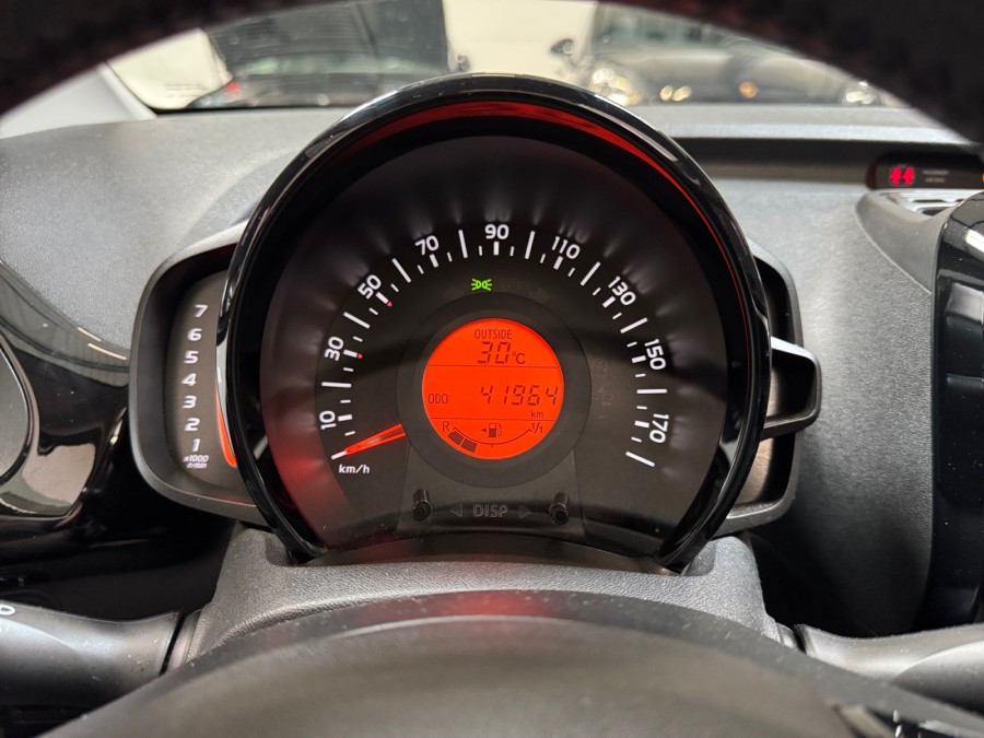 CITROEN d'occasion C1 II AIRSCAPE 1.0 VTI 72 SHINE de 2021 Bretigny