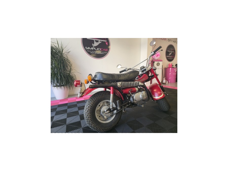 SUZUKI d'occasion RV90 RV90 de 1973 Vichy (03)﻿