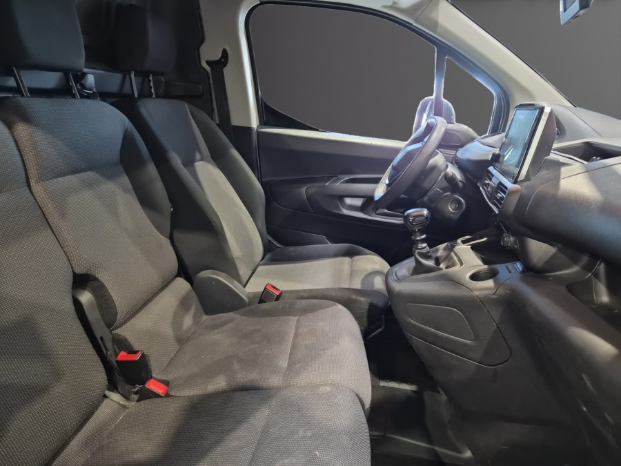 PEUGEOT d'occasion PARTNER M 650 M-FLEX 1.5 BLUE HDI 100 PACK ASPHALT