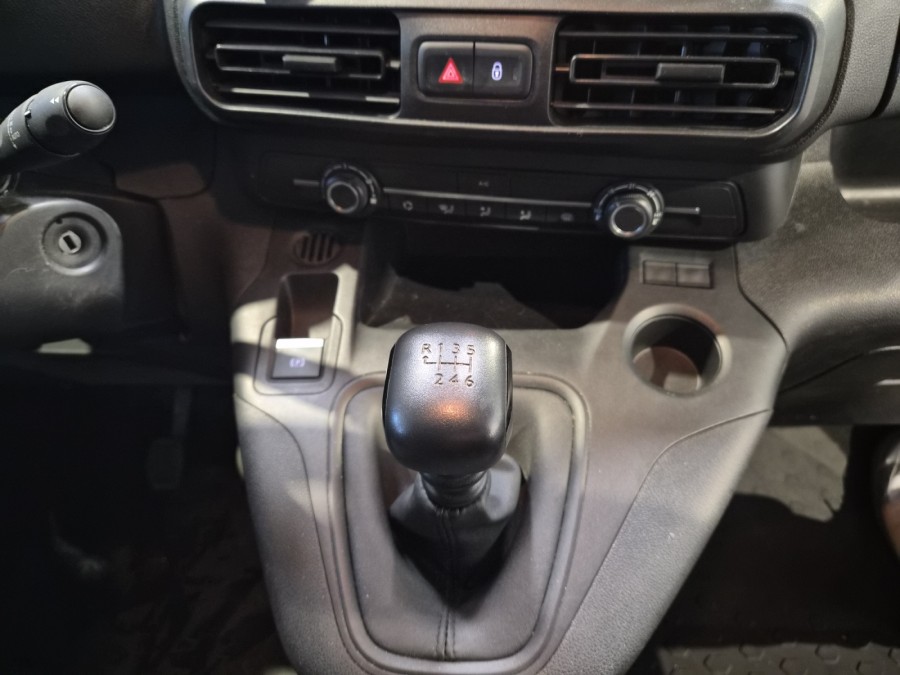 PEUGEOT d'occasion PARTNER M 650 M-FLEX 1.5 BLUE HDI 100 PACK ASPHALT