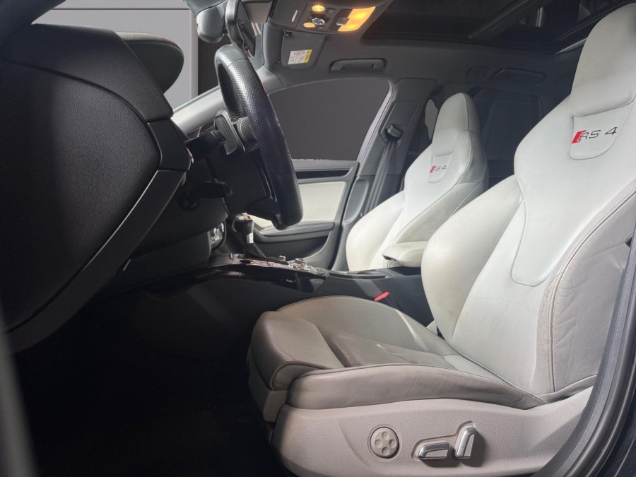 AUDI d'occasion RS4 AUDI RS4 V8 4.2 QUATTRO de 2015 Nord Isère (38)﻿